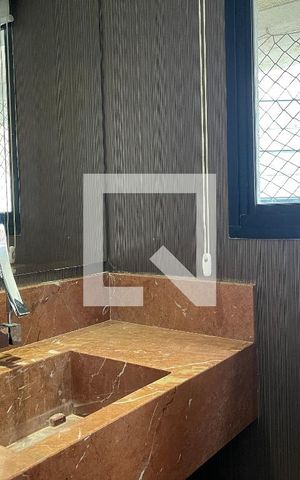 Apartamento para alugar com 200m², 3 quartos e 3 vagasLavabo 1