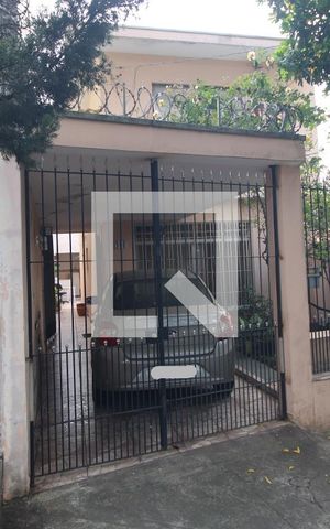 Casa à venda com 145m², 3 quartos e 1 vagaFachada