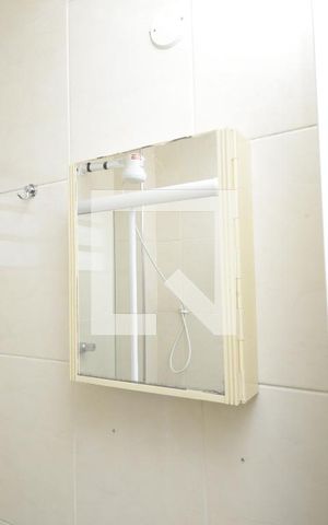 Apartamento para alugar com 40m², 1 quarto e sem vagaBanheiro