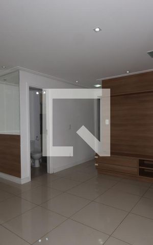 Apartamento à venda com 65m², 2 quartos e 1 vagaSala