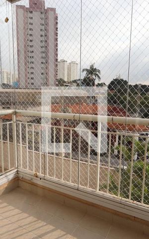 Apartamento à venda com 65m², 2 quartos e 1 vagaSacada