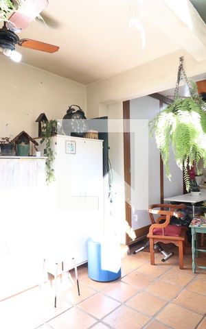 Casa à venda com 232m², 2 quartos e 1 vagaQuintal