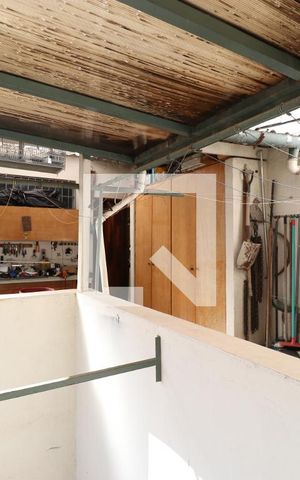 Casa à venda com 232m², 2 quartos e 1 vagaQuintal