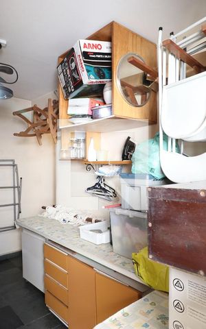 Casa à venda com 232m², 2 quartos e 1 vagaQuarto de Serviço