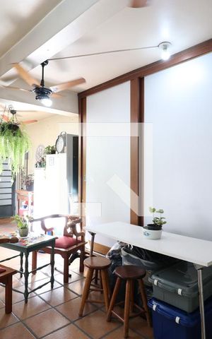 Casa à venda com 232m², 2 quartos e 1 vagaQuintal