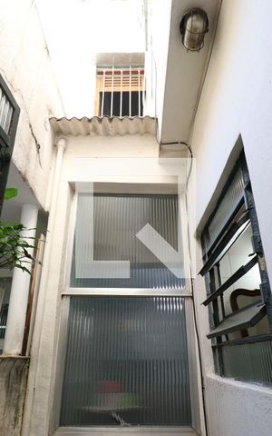 Casa à venda com 232m², 2 quartos e 1 vagaDetalhe
