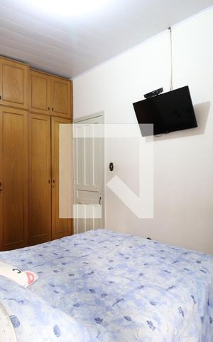 Casa à venda com 232m², 2 quartos e 1 vagaQuarto Suíte