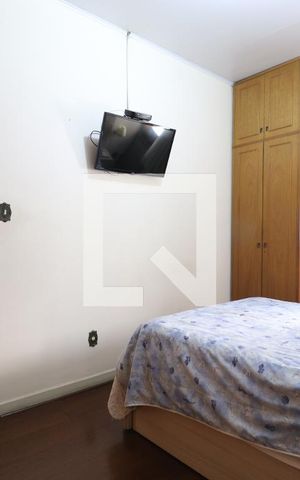 Casa à venda com 232m², 2 quartos e 1 vagaQuarto Suíte