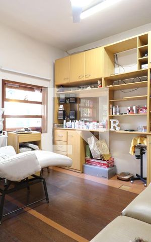 Casa à venda com 232m², 2 quartos e 1 vagaQuarto 1