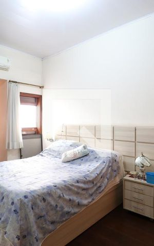 Casa à venda com 232m², 2 quartos e 1 vagaQuarto Suíte