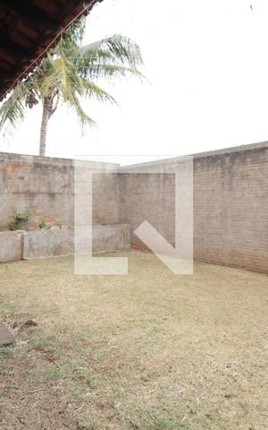 Casa para alugar com 227m², 4 quartos e 4 vagasQuintal
