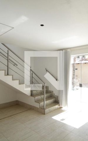 Casa para alugar com 227m², 4 quartos e 4 vagasSala 2