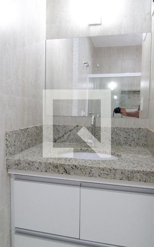 Casa para alugar com 227m², 4 quartos e 4 vagasSuíte 4