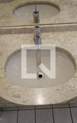 Apartamento para alugar com 45m², 1 quarto e 1 vagaBanheiro
