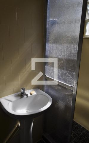 Apartamento à venda com 76m², 3 quartos e sem vagaBanheiro