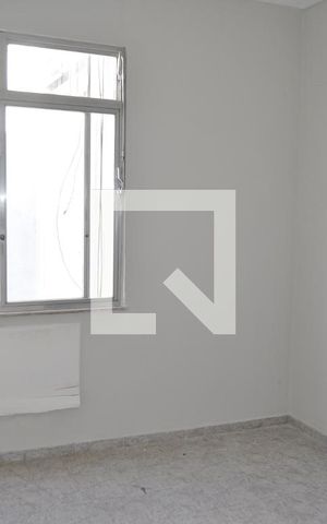 Apartamento à venda com 76m², 3 quartos e sem vagaSala 