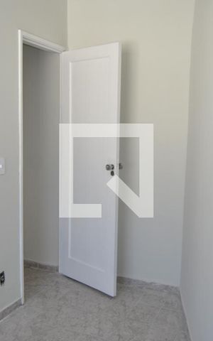 Apartamento à venda com 76m², 3 quartos e sem vagaQuarto 