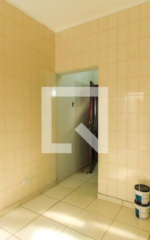Casa à venda com 150m², 3 quartos e 2 vagas Casa à venda com 150m², 3 quartos e 2 vagasCozinha