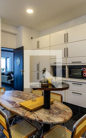 Casa à venda com 550m², 4 quartos e 4 vagasCozinha