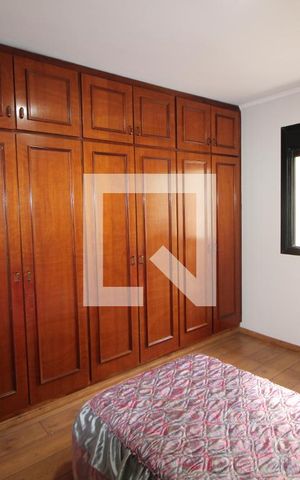Apartamento à venda com 143m², 4 quartos e 2 vagasQuarto 2