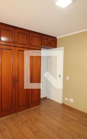 Apartamento à venda com 143m², 4 quartos e 2 vagasQuarto 3