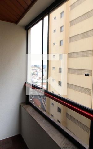 Apartamento à venda com 143m², 4 quartos e 2 vagasQuarto 4 - Varanda