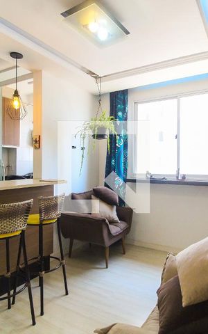 Apartamento à venda com 40m², 2 quartos e sem vaga Apartamento à venda com 40m², 2 quartos e sem vagaSala