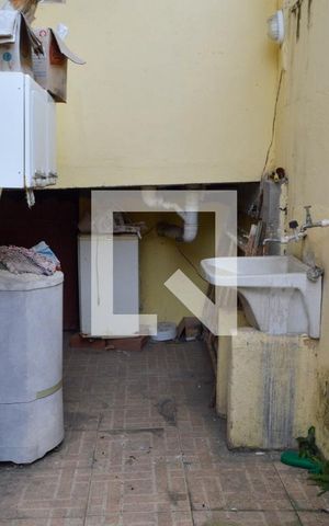Casa de condomínio à venda com 200m², 3 quartos e 4 vagas Casa de condomínio à venda com 200m², 3 quartos e 4 vagasÁrea de Serviço