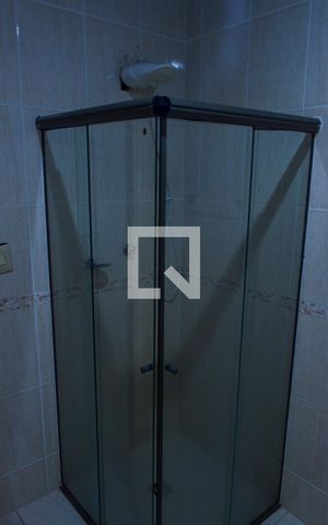 Casa de condomínio à venda com 200m², 3 quartos e 4 vagas Casa de condomínio à venda com 200m², 3 quartos e 4 vagasBanheiro