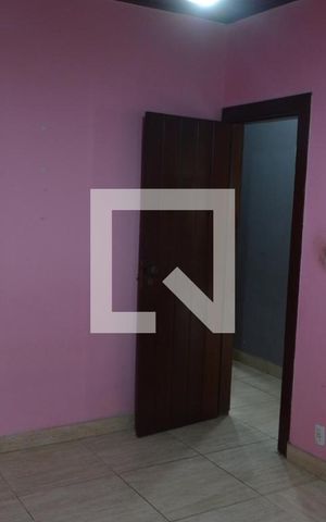 Casa de condomínio à venda com 200m², 3 quartos e 4 vagas Casa de condomínio à venda com 200m², 3 quartos e 4 vagasQuarto 1