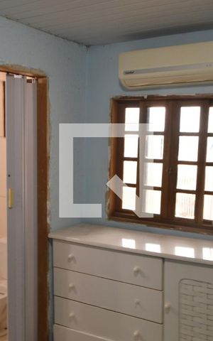 Casa de condomínio à venda com 200m², 3 quartos e 4 vagas Casa de condomínio à venda com 200m², 3 quartos e 4 vagasSuíte 1