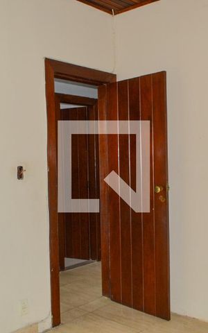 Casa de condomínio à venda com 200m², 3 quartos e 4 vagas Casa de condomínio à venda com 200m², 3 quartos e 4 vagasQuarto 2