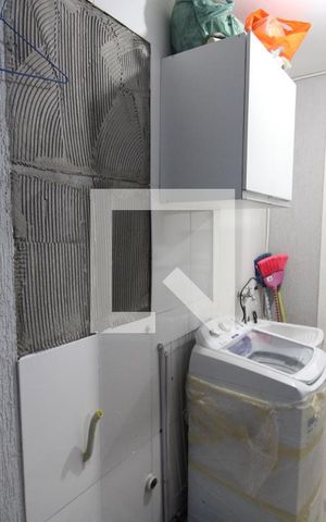 Casa de condomínio à venda com 50m², 2 quartos e sem vagaÁrea de Serviço