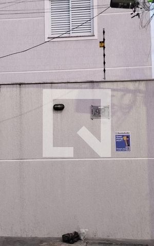 Casa de condomínio à venda com 50m², 2 quartos e sem vaga Casa de condomínio à venda com 50m², 2 quartos e sem vagaFachada