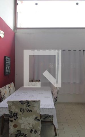 Casa à venda com 120m², 2 quartos e 2 vagasCozinha