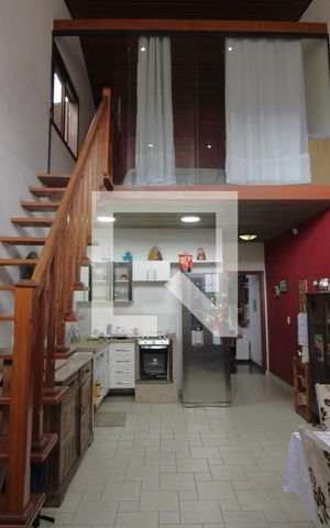 Casa à venda com 120m², 2 quartos e 2 vagasCozinha
