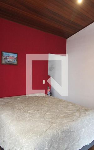 Casa à venda com 120m², 2 quartos e 2 vagasSuíte 2