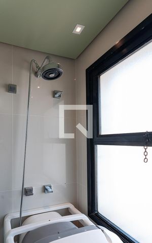 Apartamento à venda com 155m², 3 quartos e 3 vagas Apartamento à venda com 155m², 3 quartos e 3 vagasBanheiro do quarto 1 Suíte