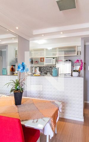 Apartamento à venda com 48m², 2 quartos e 1 vagaSala