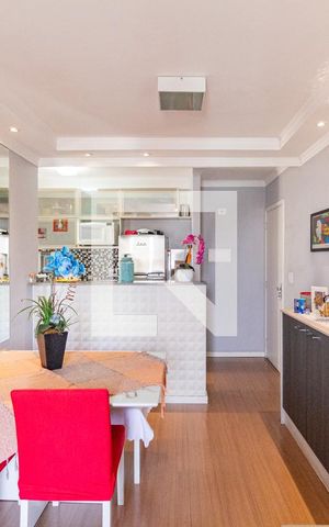 Apartamento à venda com 48m², 2 quartos e 1 vagaSala