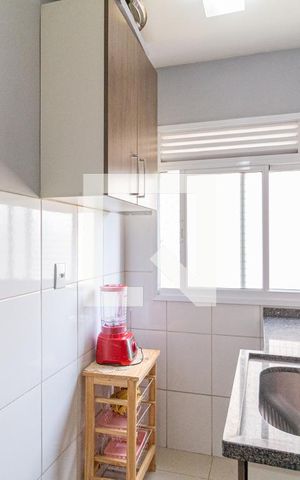 Apartamento à venda com 48m², 2 quartos e 1 vagaCozinha e área de serviço