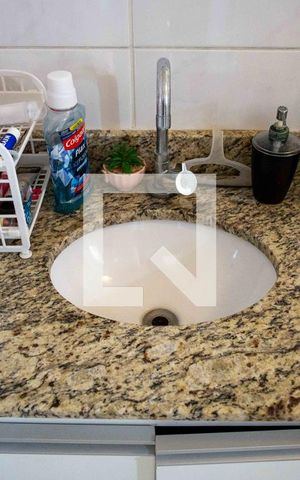 Apartamento à venda com 81m², 3 quartos e 2 vagasBanheiro da Suíte