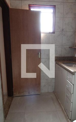 Casa para alugar com 300m², 4 quartos e 10 vagasBanheiro Social