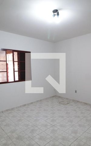 Casa para alugar com 300m², 4 quartos e 10 vagasSala