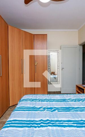 Casa à venda com 250m², 3 quartos e 1 vaga Casa à venda com 250m², 3 quartos e 1 vagaQuarto 2