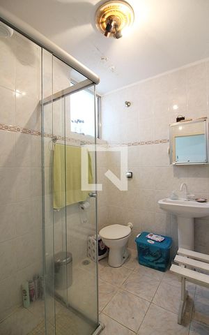 Casa à venda com 98m², 2 quartos e 1 vagaBanheiro Social