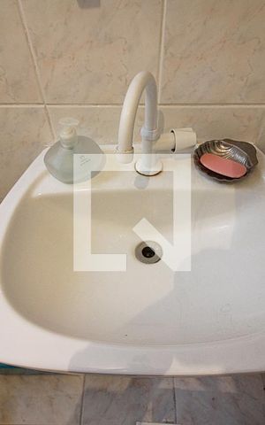Casa à venda com 98m², 2 quartos e 1 vagaBanheiro Social