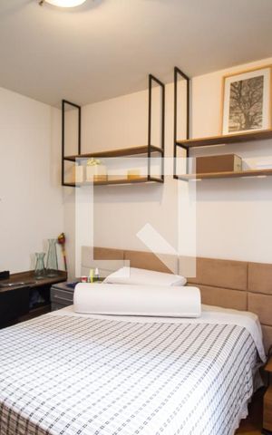 Apartamento à venda com 300m², 4 quartos e 4 vagas Apartamento à venda com 300m², 4 quartos e 4 vagasSuíte 3