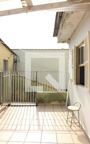Casa à venda com 167m², 2 quartos e 1 vagaÁrea de Serviço