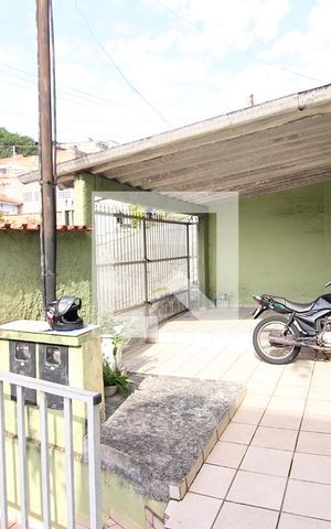 Casa à venda com 167m², 2 quartos e 1 vagaGaragem